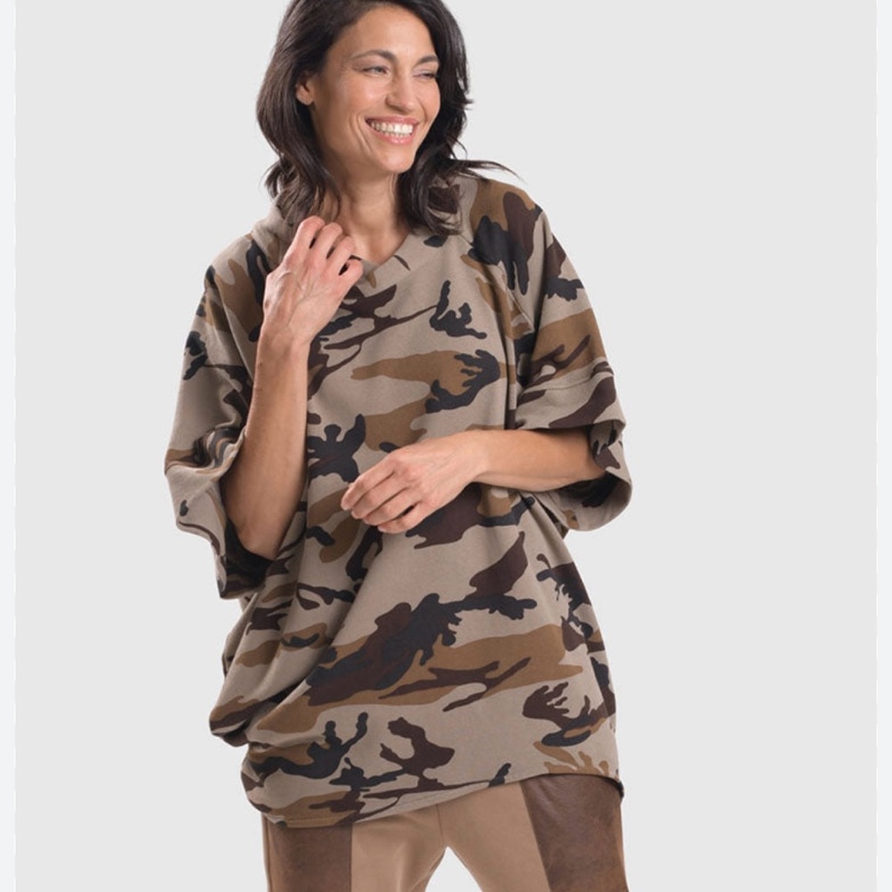 Ambika Urban Camo Raglan Cocoon Oversized Streetwear Top, size Small